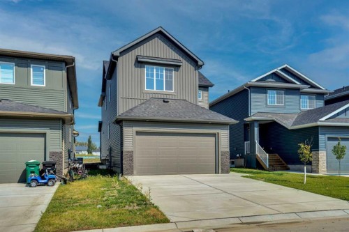 534 Ranch Green, Strathmore, AB - Outdoor With Facade