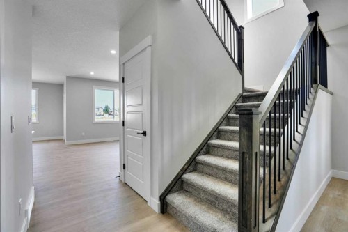 534 Ranch Green, Strathmore, AB - Indoor Photo Showing Other Room