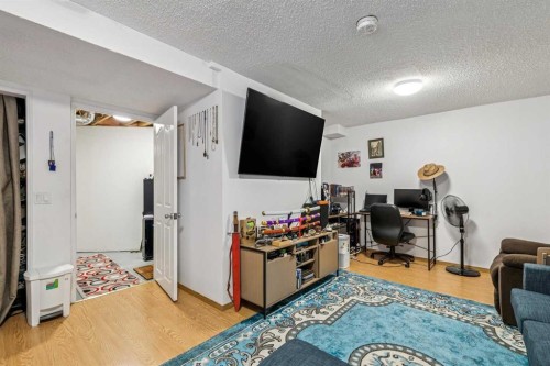 116 Quigley Close, Cochrane, AB - Indoor