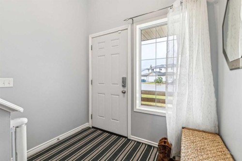 116 Quigley Close, Cochrane, AB - Indoor Photo Showing Other Room