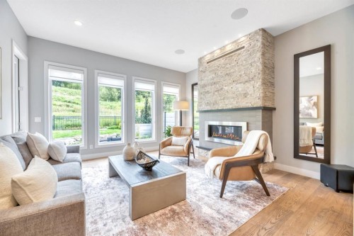 164 Cranbrook Drive Se, Calgary, AB 