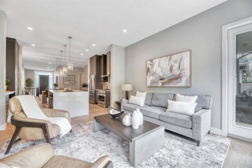 164 Cranbrook Drive Se, Calgary, AB 