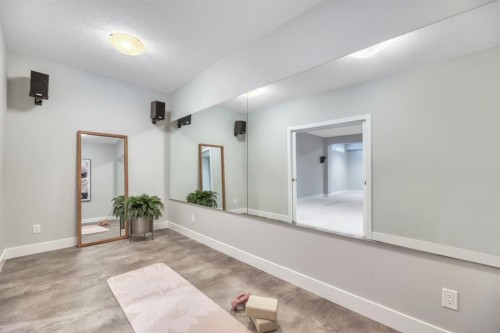 164 Cranbrook Drive Se, Calgary, AB 