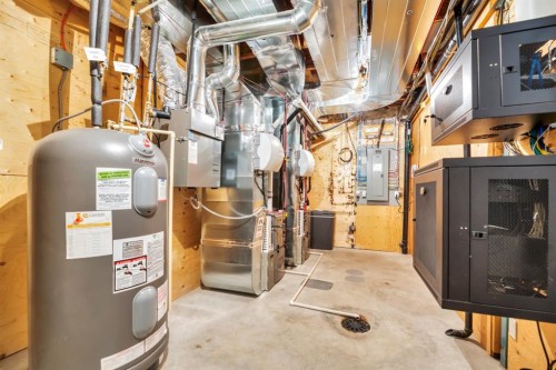 164 Cranbrook Drive Se, Calgary, AB 