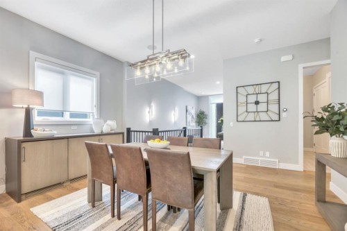 164 Cranbrook Drive Se, Calgary, AB 