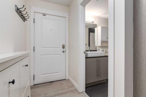 2108-11 Mahogany Row Se, Calgary, AB - Indoor Photo Showing Other Room