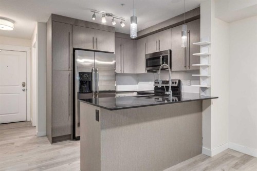 2108-11 Mahogany Row Se, Calgary, AB - Indoor Photo Showing Kitchen