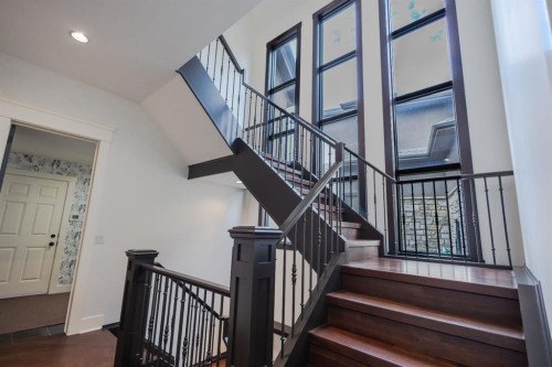 116 Lynx Ridge Road Nw, Calgary, AB - Indoor Photo Showing Other Room