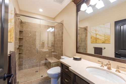 116 Lynx Ridge Road Nw, Calgary, AB - Indoor Photo Showing Bathroom