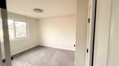 2008 41 Street Se, Calgary, AB - Indoor Photo Showing Other Room