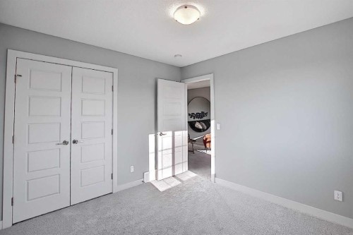 16 Topaz Place, Cochrane, AB - Indoor