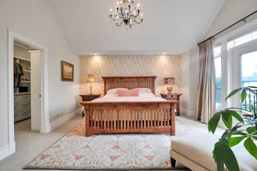 729 26 Avenue Nw, Calgary, AB - Indoor Photo Showing Bedroom