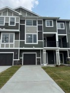 8 Waterford Glen Chestermere, AB T1X 2T8