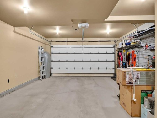 617 7 Street, Canmore, AB 