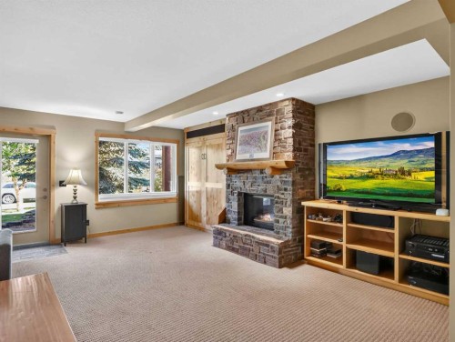 617 7 Street, Canmore, AB 