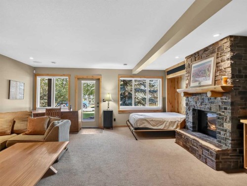 617 7 Street, Canmore, AB 