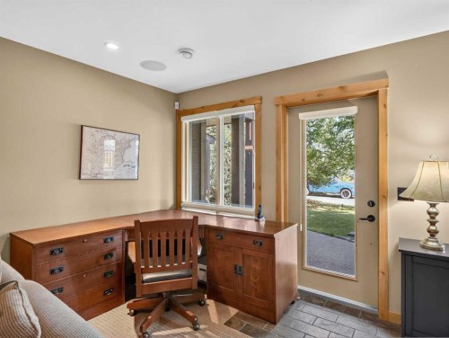 617 7 Street, Canmore, AB 