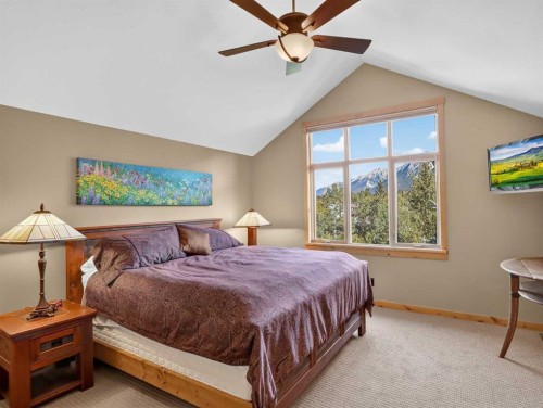 617 7 Street, Canmore, AB 