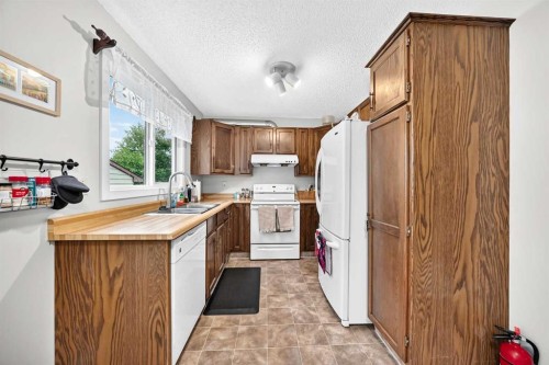 1487 Berkley Drive Nw, Calgary, AB 