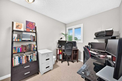 1487 Berkley Drive Nw, Calgary, AB 