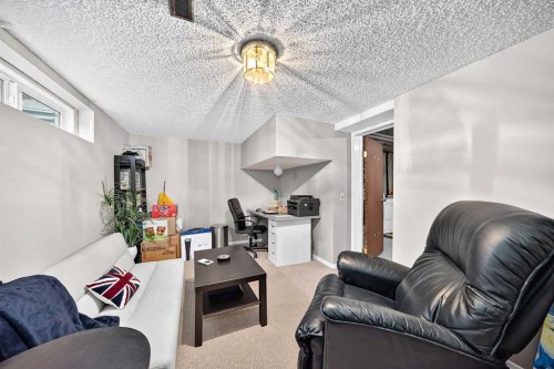 1487 Berkley Drive Nw, Calgary, AB 