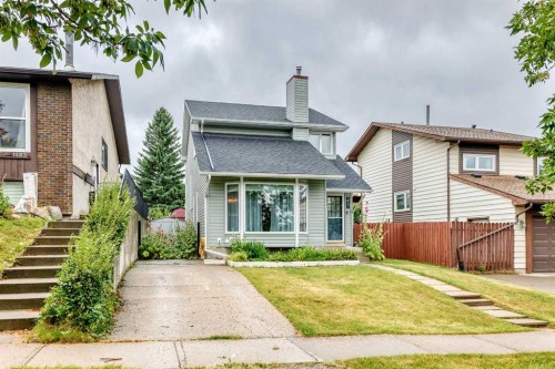 1487 Berkley Drive Nw, Calgary, AB 
