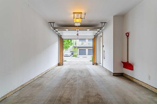231 Covecreek Circle Ne, Calgary, AB - Indoor