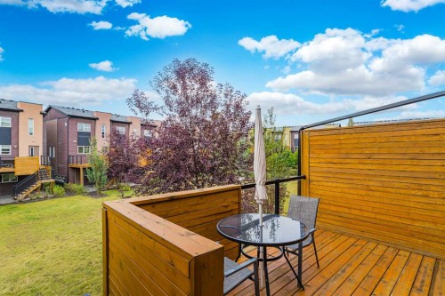 231 Covecreek Circle Ne, Calgary, AB - Outdoor