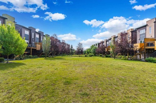 231 Covecreek Circle Ne, Calgary, AB - Outdoor