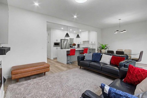 67 Copperhead Grove Se, Calgary, AB - Indoor Photo Showing Living Room
