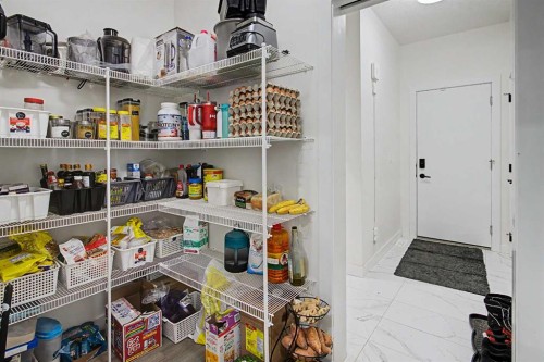 67 Copperhead Grove Se, Calgary, AB - Indoor