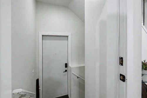 67 Copperhead Grove Se, Calgary, AB - Indoor Photo Showing Other Room