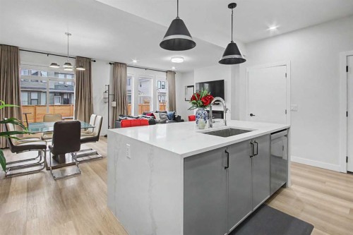 67 Copperhead Grove Se, Calgary, AB - Indoor Photo Showing Kitchen