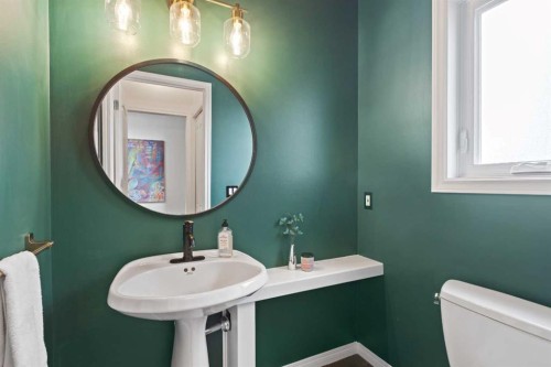 124 38A Avenue Sw, Calgary, AB 