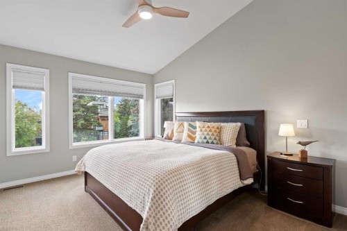 124 38A Avenue Sw, Calgary, AB 