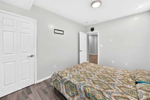 98 Saddlelake Terrace, Calgary, AB - Indoor Photo Showing Bedroom