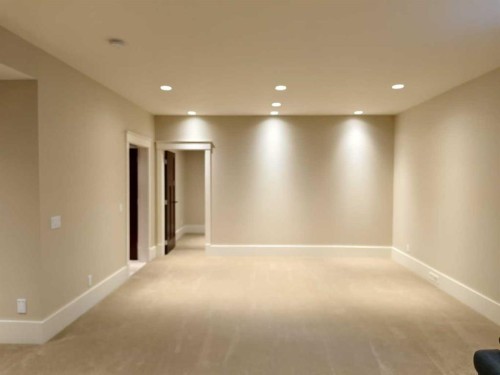 1428 2A Street Nw, Calgary, AB - Indoor Photo Showing Other Room