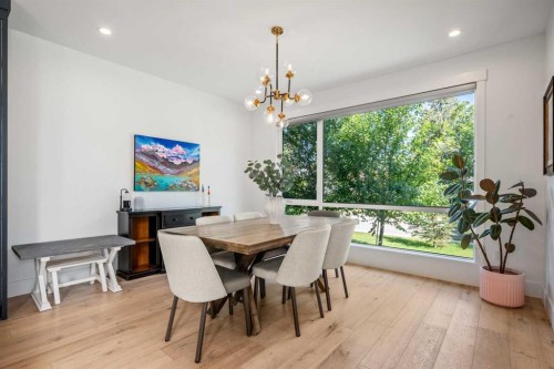 2213 25 Avenue Nw, Calgary, AB - Indoor Photo Showing Dining Room