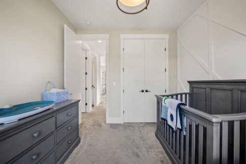 2213 25 Avenue Nw, Calgary, AB - Indoor