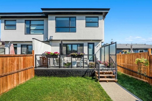 2213 25 Avenue Nw, Calgary, AB - Outdoor With Deck Patio Veranda