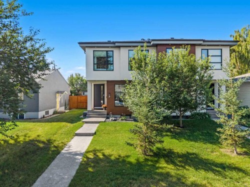 2213 25 Avenue Nw, Calgary, AB - Outdoor