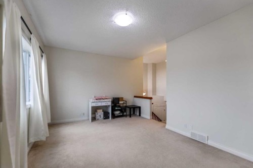 10 Evansmeade Manor Nw, Calgary, AB - Indoor