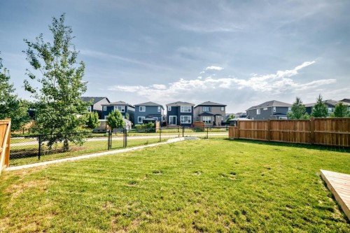 118 Belmont Crescent Sw, Calgary, AB - Outdoor