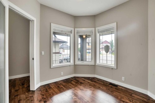 92 Everglen Close Sw, Calgary, AB - Indoor Photo Showing Other Room