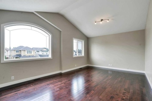 92 Everglen Close Sw, Calgary, AB - Indoor Photo Showing Other Room
