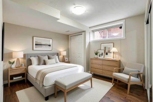92 Everglen Close Sw, Calgary, AB - Indoor Photo Showing Bedroom
