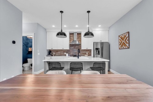 1-309 12 Avenue Ne, Calgary, AB - Indoor