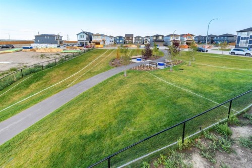 171 Corner Glen Grove Ne, Calgary, AB - Outdoor With View