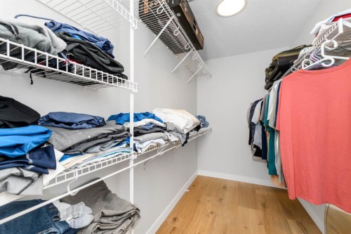 171 Corner Glen Grove Ne, Calgary, AB - Indoor With Storage