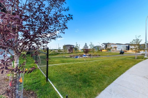 171 Corner Glen Grove Ne, Calgary, AB - Outdoor With View